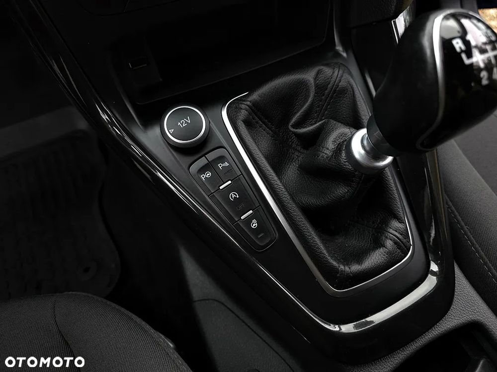 Ford Focus 1.0 EcoBoost Titanium - 35