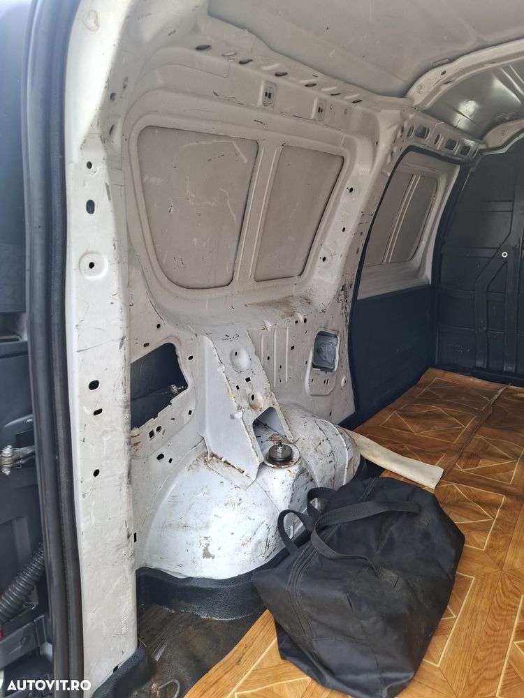 Dacia Logan Van ver-express-1-5-dci - 17