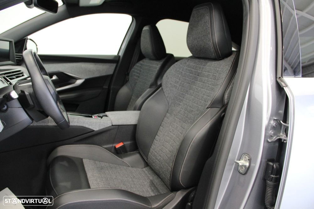 Peugeot 3008 1.2 Hybrid Allure e-DCS6 - 7