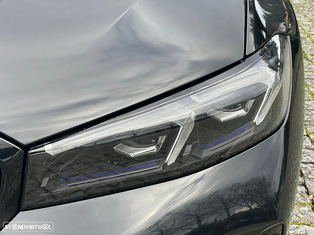 BMW 330 e Pack M Auto - 13