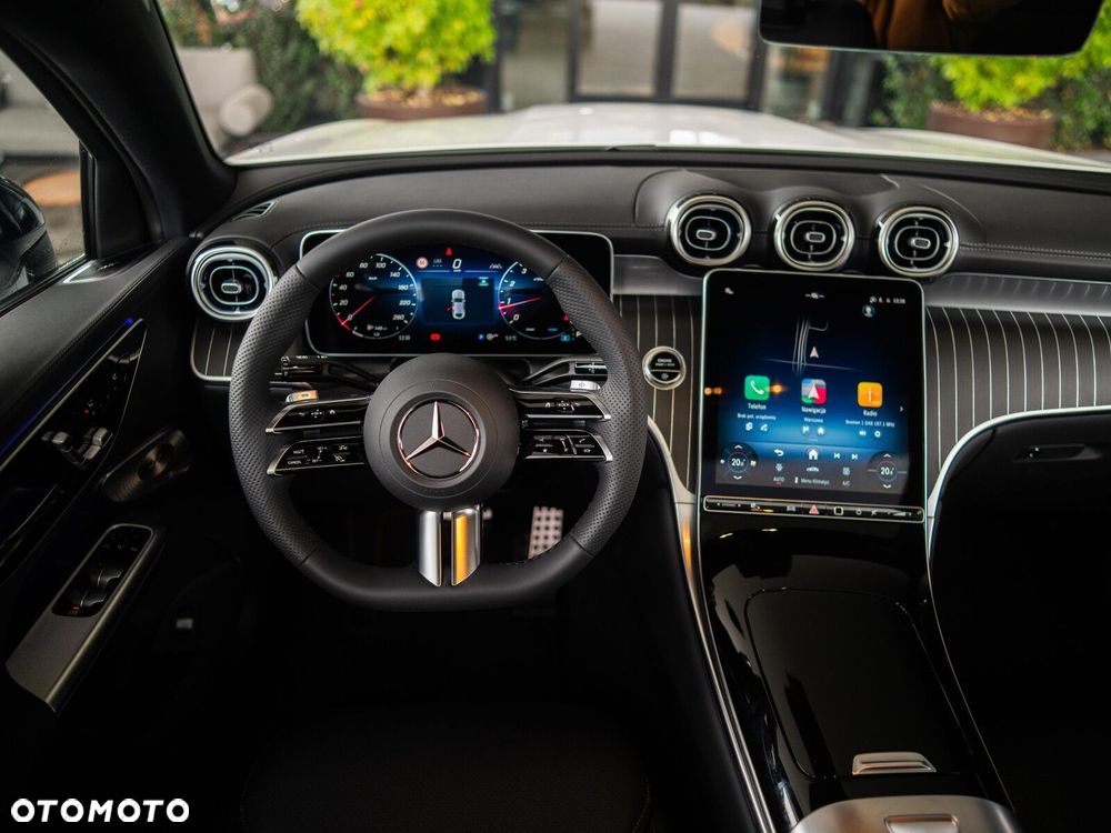 Mercedes-Benz GLC - 18