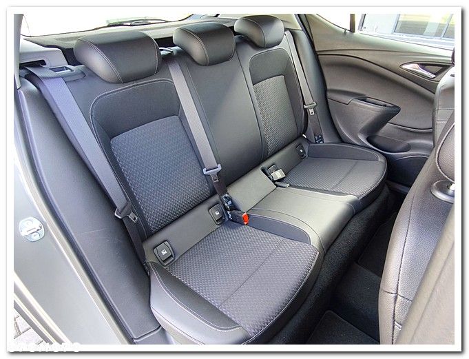 Opel Astra - 21