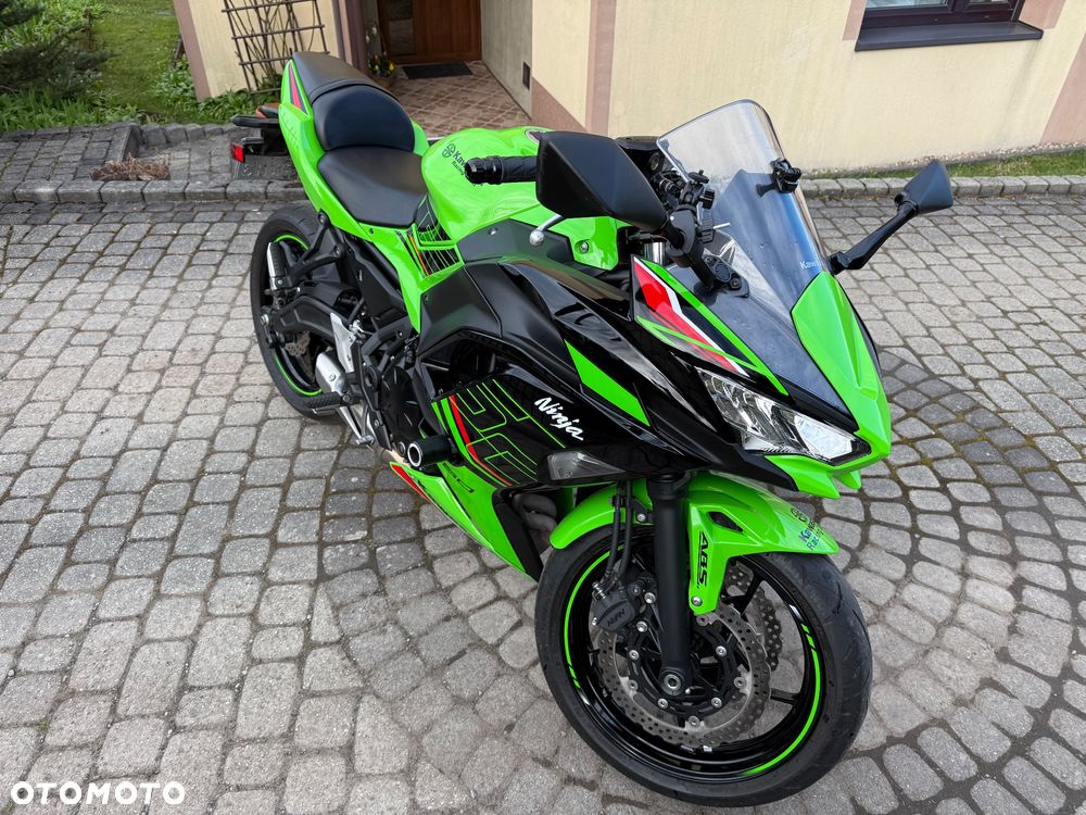 Kawasaki Ninja - 2