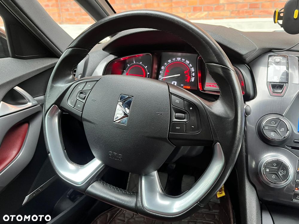 Citroën DS5 2.0 HDi SoChic - 6