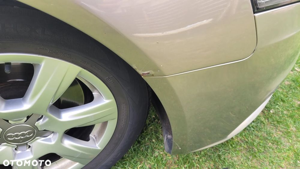 Audi A4 Avant 2.0 TDI - 8