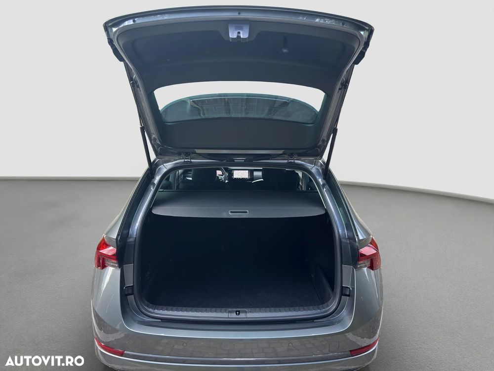 Skoda Octavia Combi 2.0 TDI DSG Sportline - 20