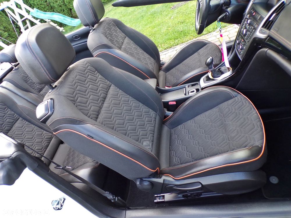 Opel Cascada 1.4 Turbo (ecoFLEX) Start/Stop Edition - 28