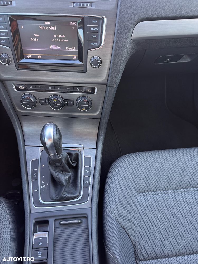 Volkswagen Golf 1.4 TSI BlueMotion Technology DSG Lounge - 11