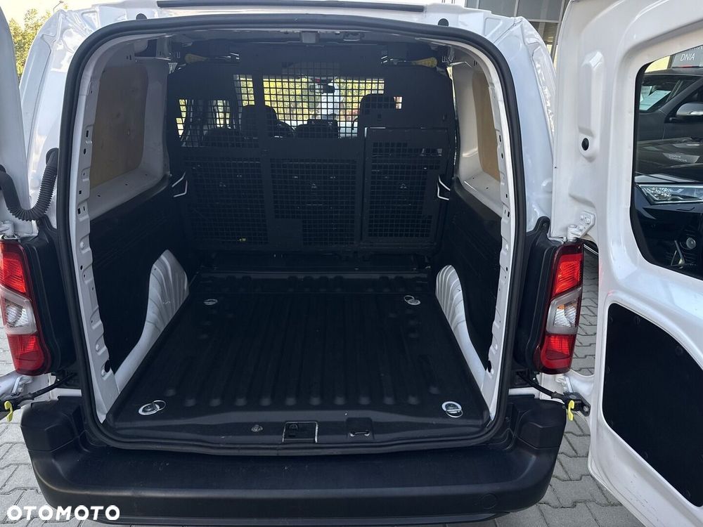 Toyota PROACE CITY - 31