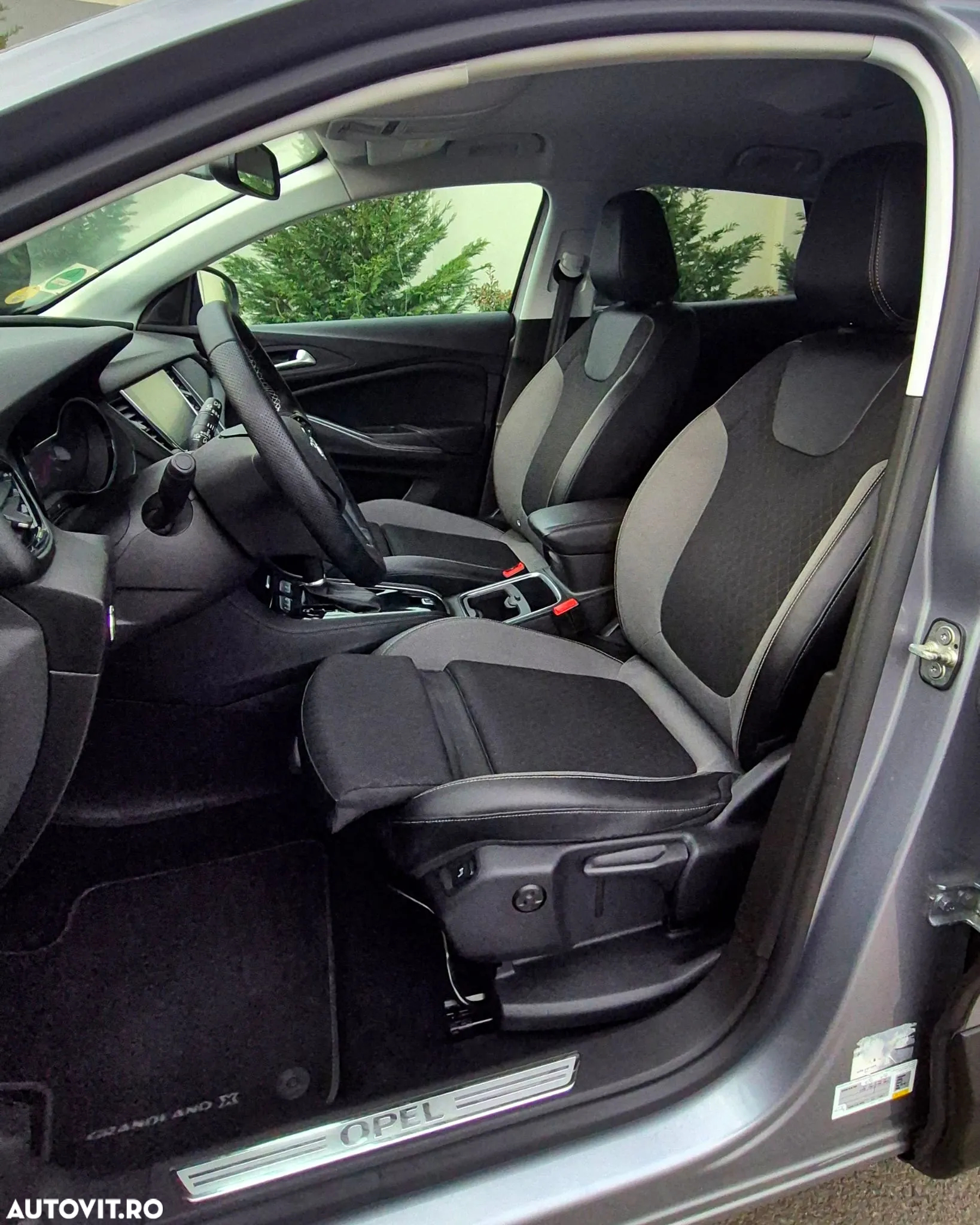 Opel Grandland X 1.5 START/STOP Aut. Innovation - 20