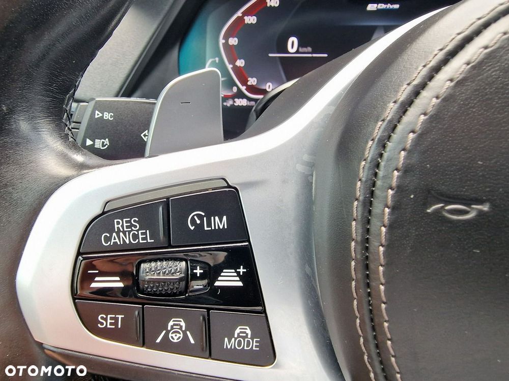 BMW X5 xDrive45e - 29