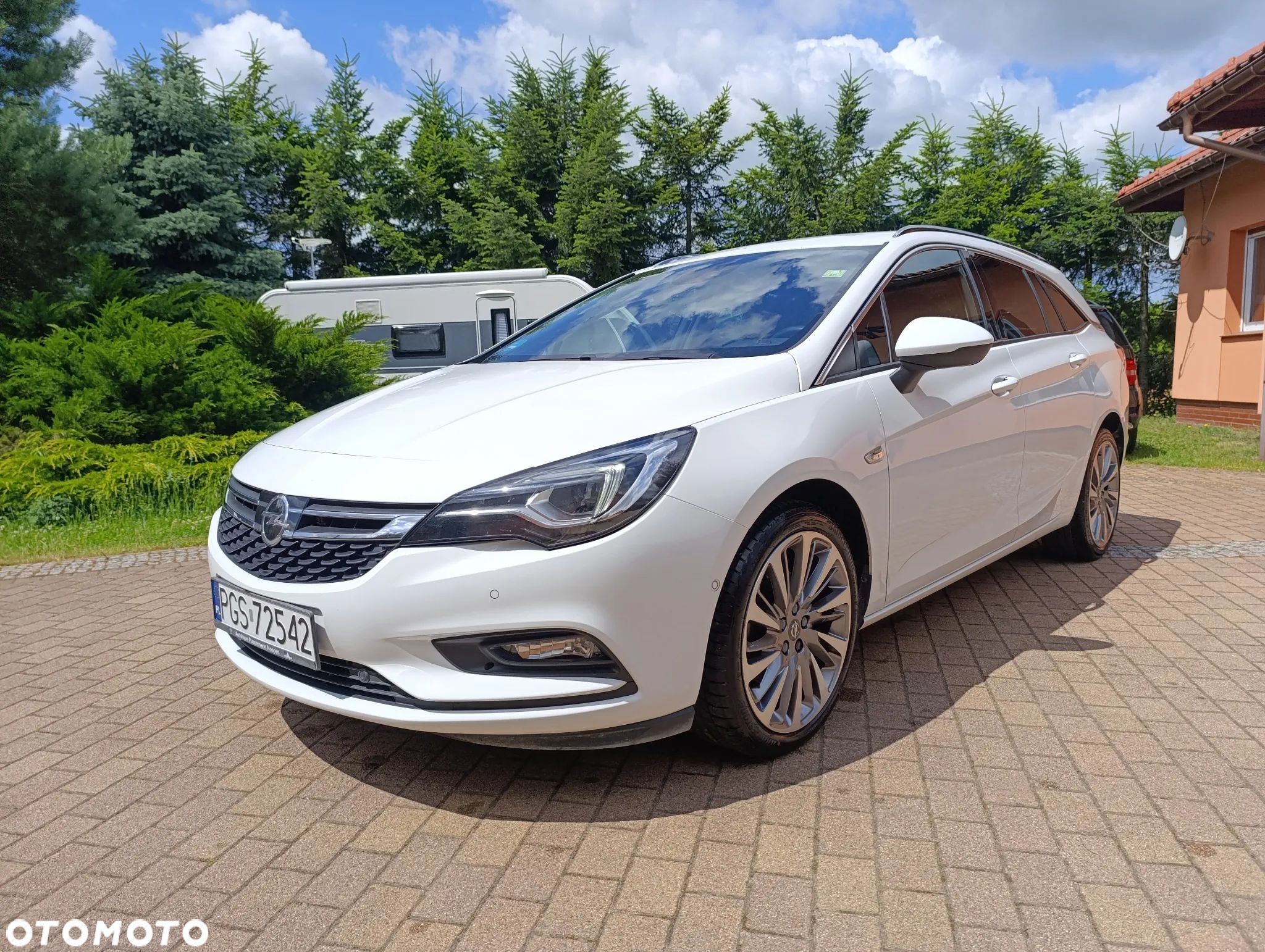 Opel Astra V 1.6 CDTI Elite - 1