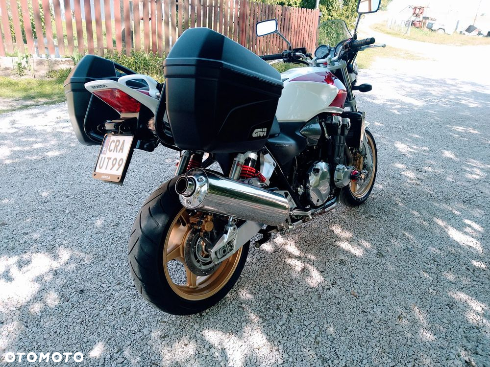 Honda CB - 7