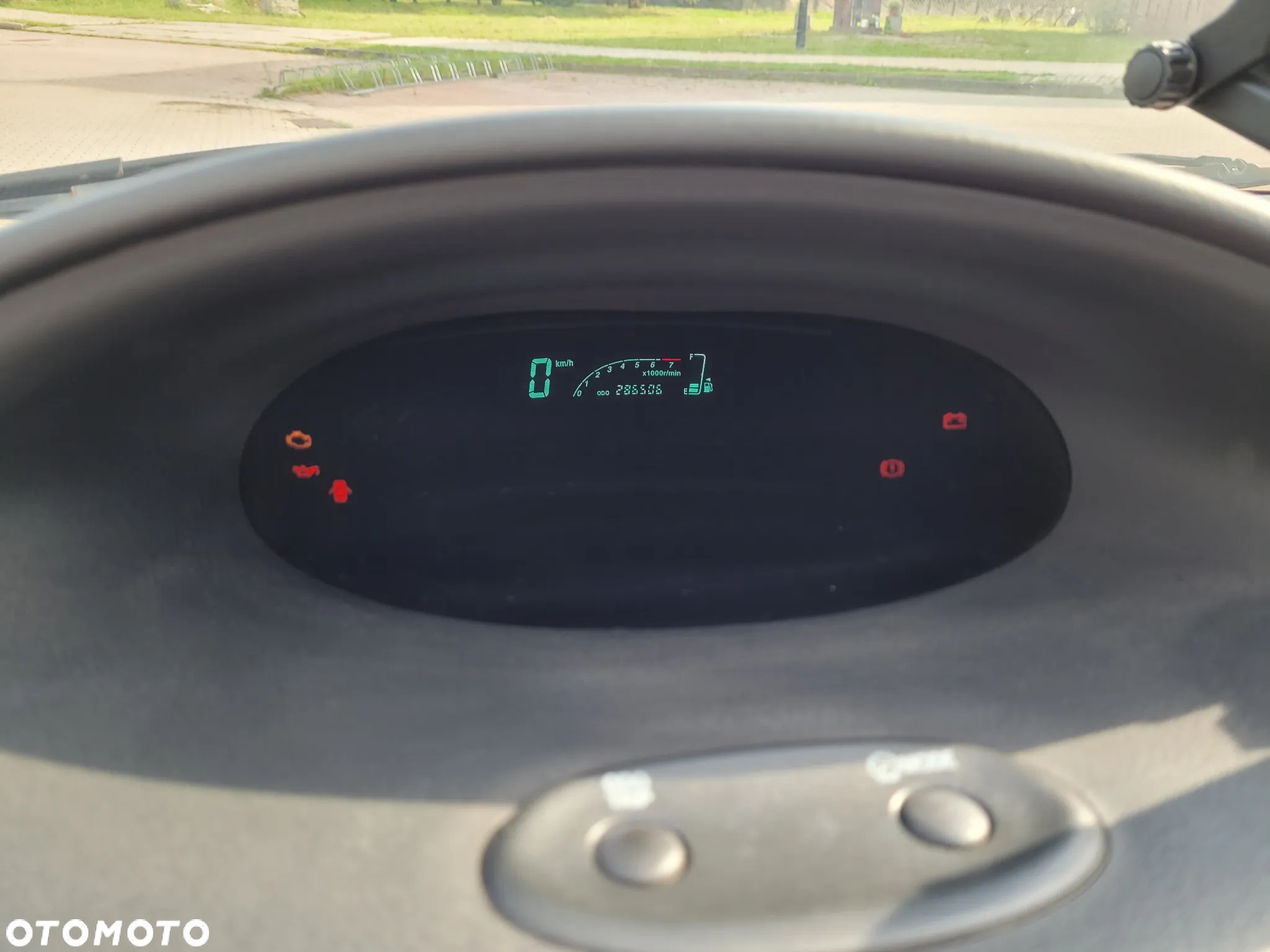 Toyota Yaris - 9