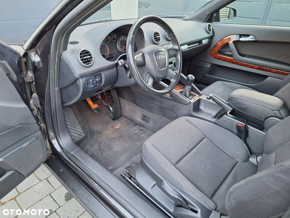 Audi A3 3-drzwiowe 1.9 TDI DPF Attraction - 7