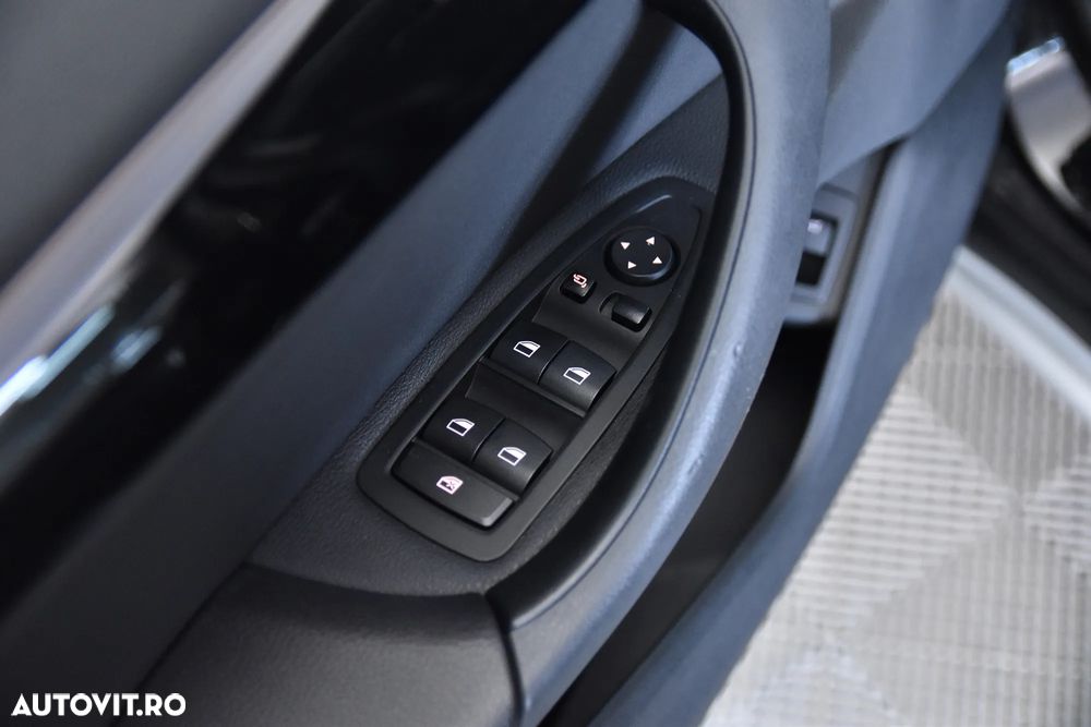 BMW X1 xDrive20d Aut. - 14