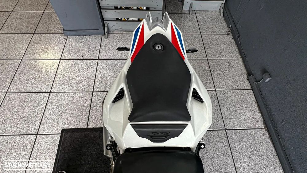 BMW S 1000 RR - 11
