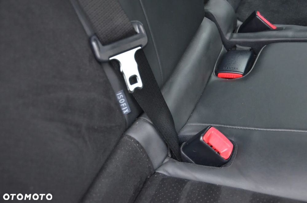 Toyota Auris - 31