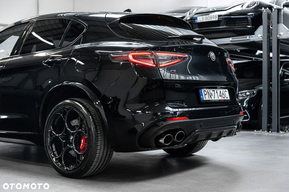 Alfa Romeo Stelvio 2.9 V6 Bi-Turbo Quadrifoglio Q4 - 16