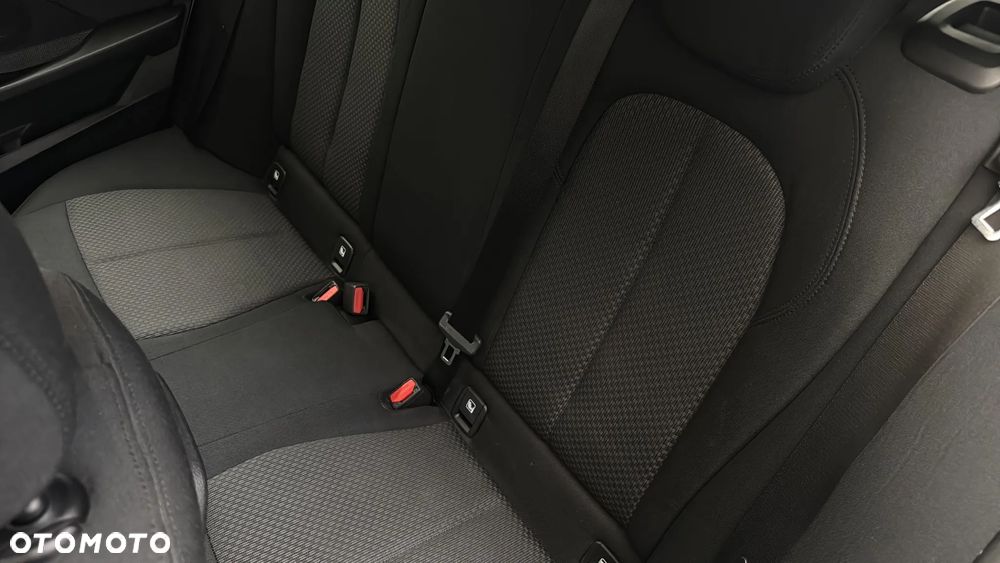 BMW Seria 1 118i Advantage - 20