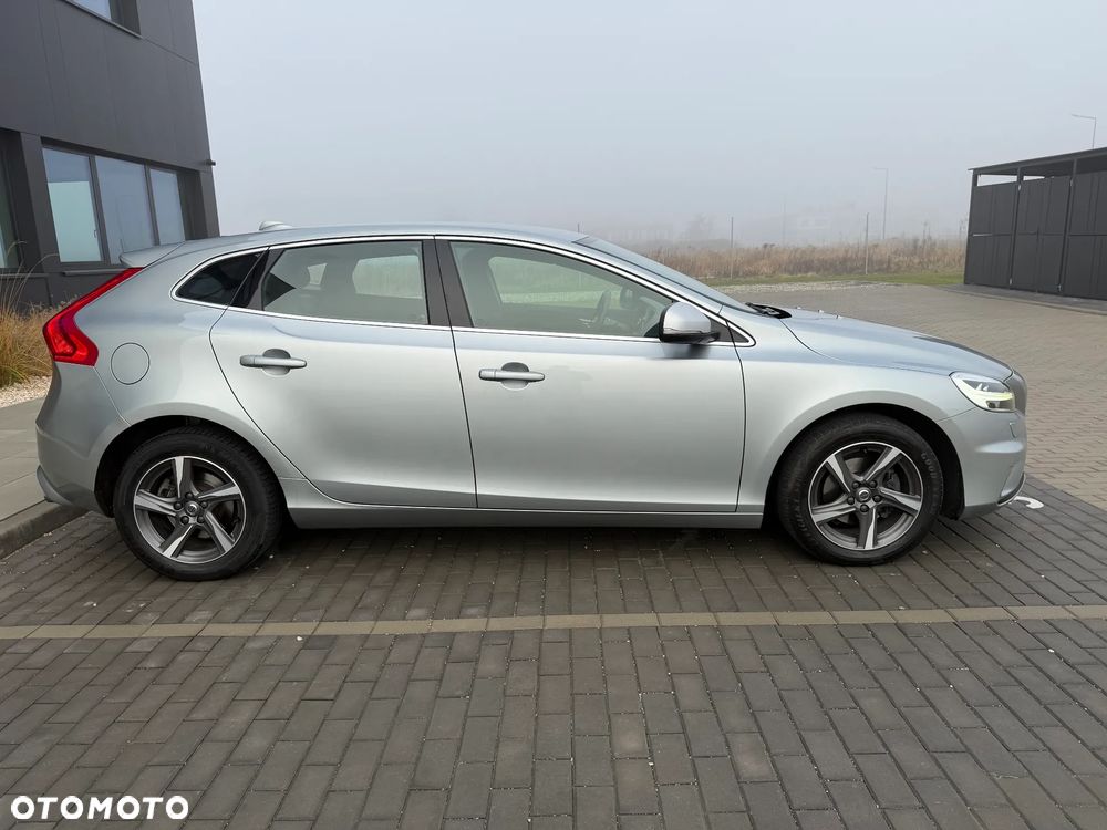 Volvo V40 D2 RDesign - 4