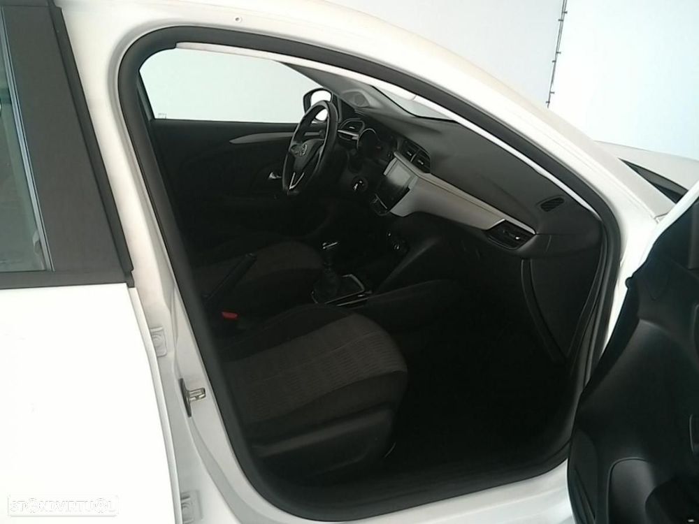 Opel Corsa 1.5 D Edition - 4