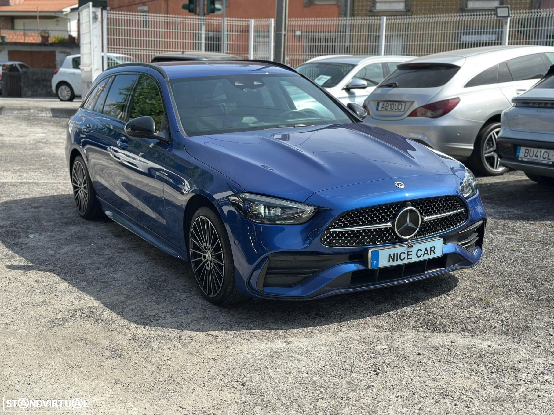Mercedes-Benz C 300 e AMG Line - 3