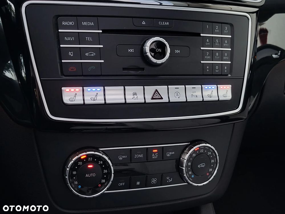 Mercedes-Benz GLE 350 d 4Matic 9G-TRONIC AMG Line - 17