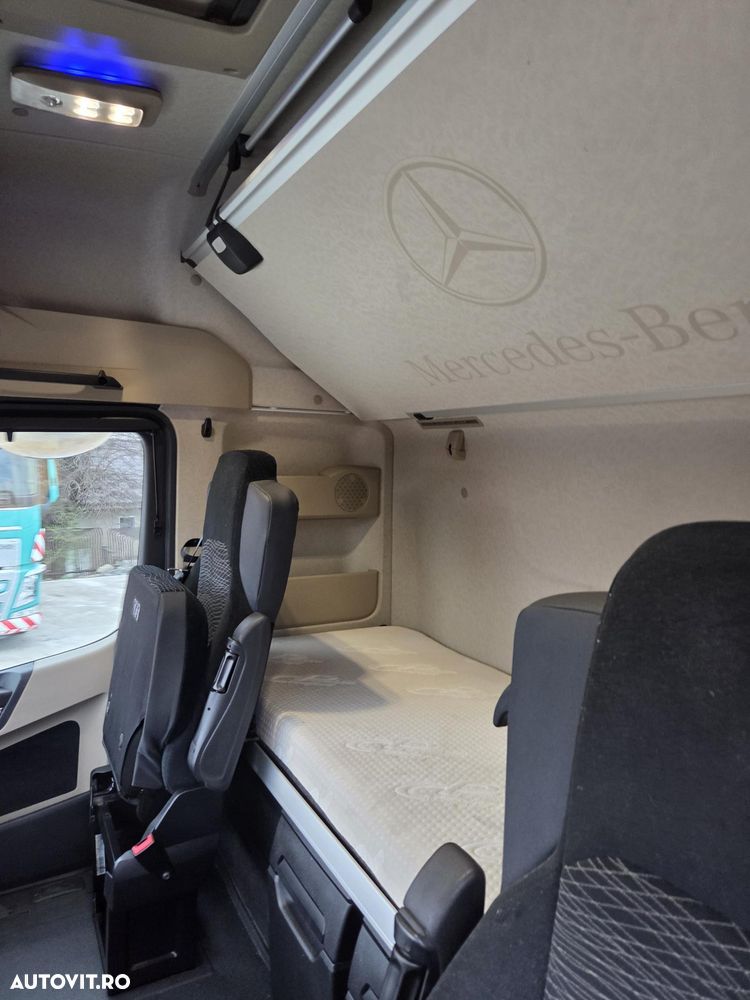 Mercedes-Benz ACTROS 18.510, AUTOMATA+RETARDER 5 trepte, SA CUPLARE REGLABILA la 1,15m si 0,9m, 2 rezervoare cumulat 680l, Spoilere cabina si sasiu, Camere in loc de oglinzi, Navigatie, Frigider, rulat in GERMANIA, posibil leasing 4 ani, PROMOTIE 45.900 EUR+tva - 34