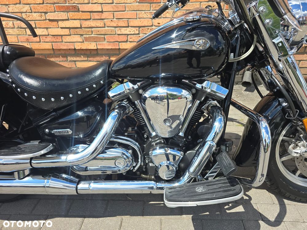Yamaha Road Star - 3