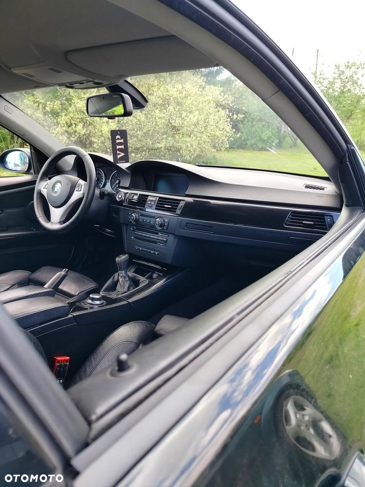 BMW Seria 3 320d - 14