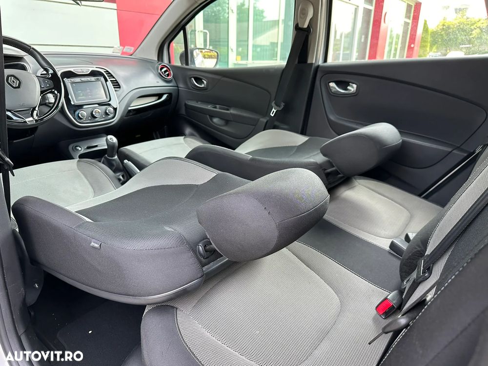 Renault Captur - 30