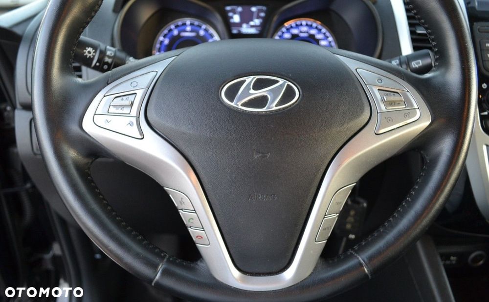 Hyundai ix20 1.4 Trend - 25