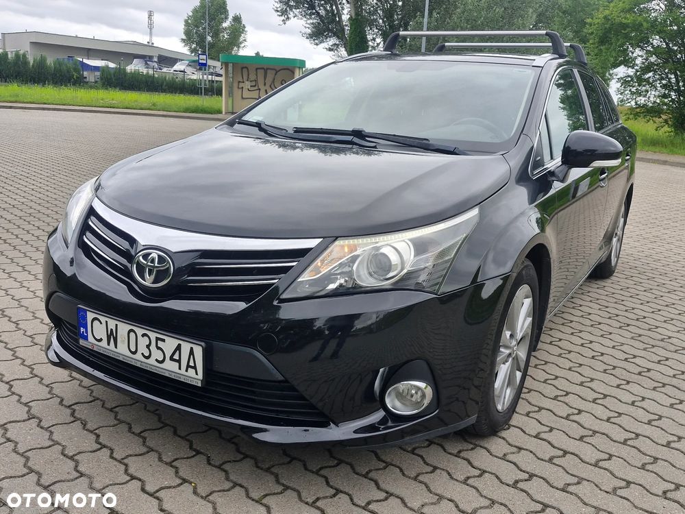 Toyota Avensis 1.8 Active - 10
