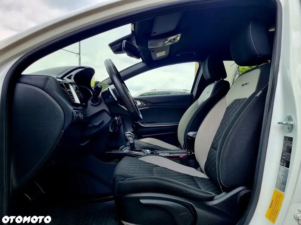 Kia ProCeed 1.6 CRDi DCT7 SCR GT LINE - 10