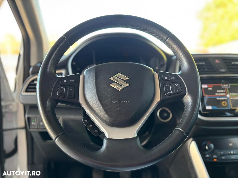 Suzuki SX4 S-Cross 1.4 Boosterjet Hybrid Comfort - 31