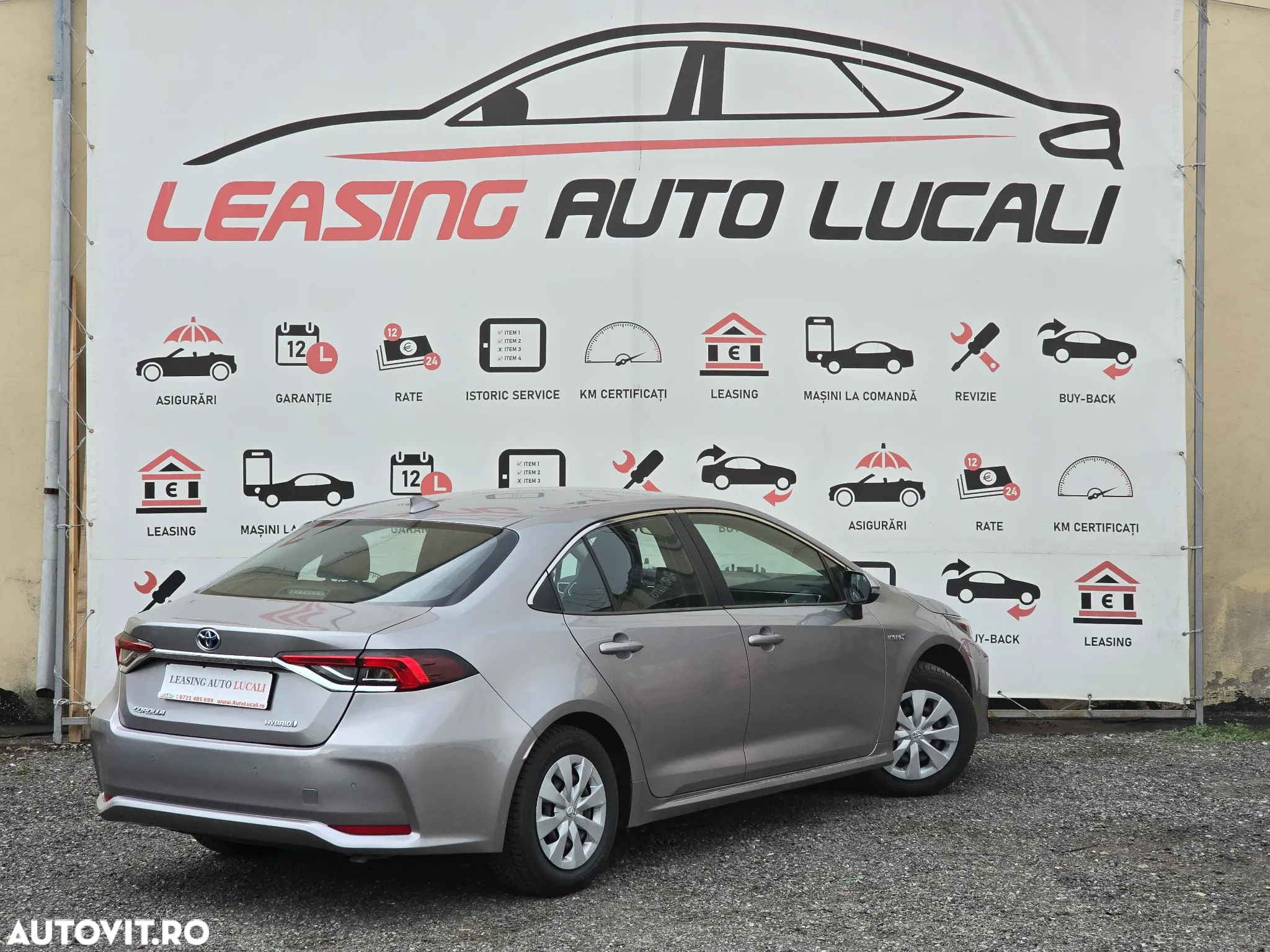 Toyota Corolla 1.8 HSD Business - 8