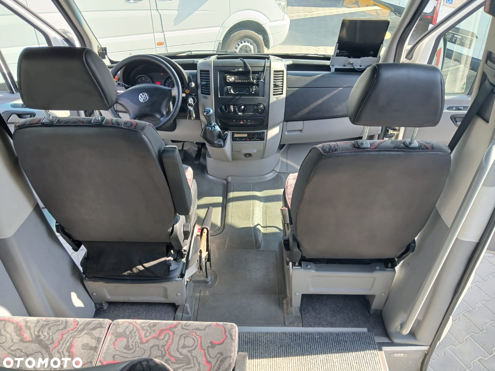 Volkswagen Crafter - 8