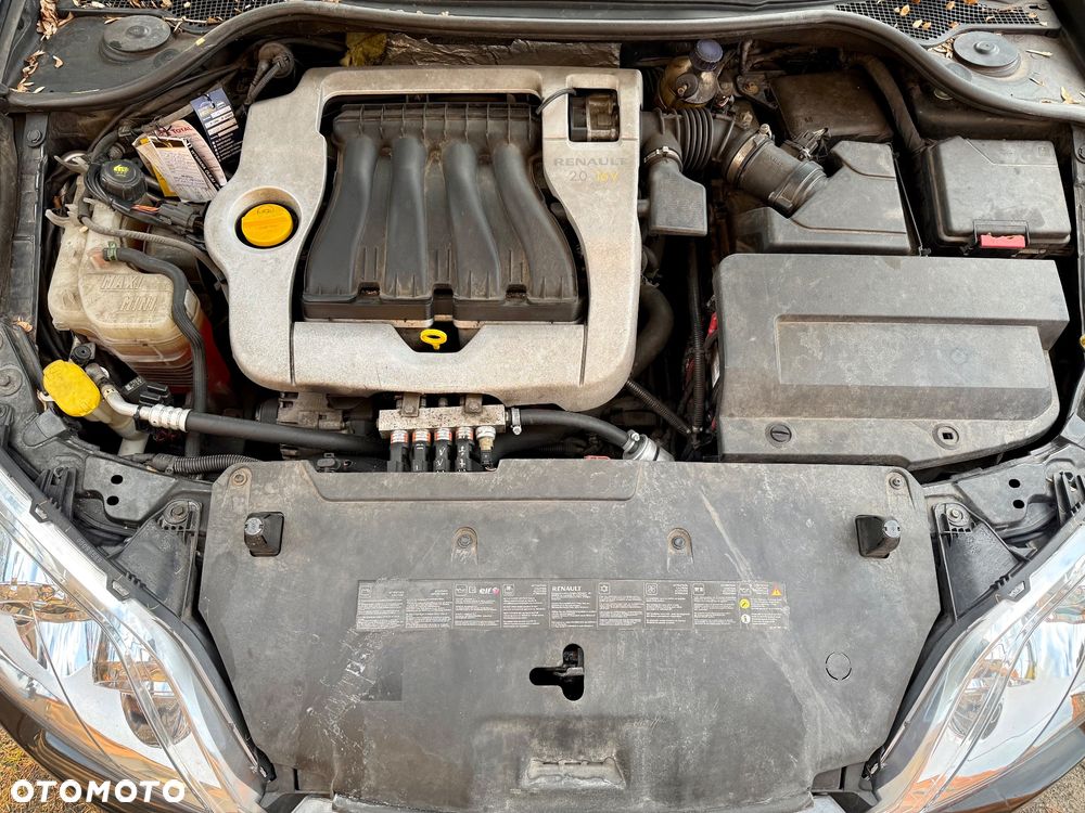 Renault Laguna - 28