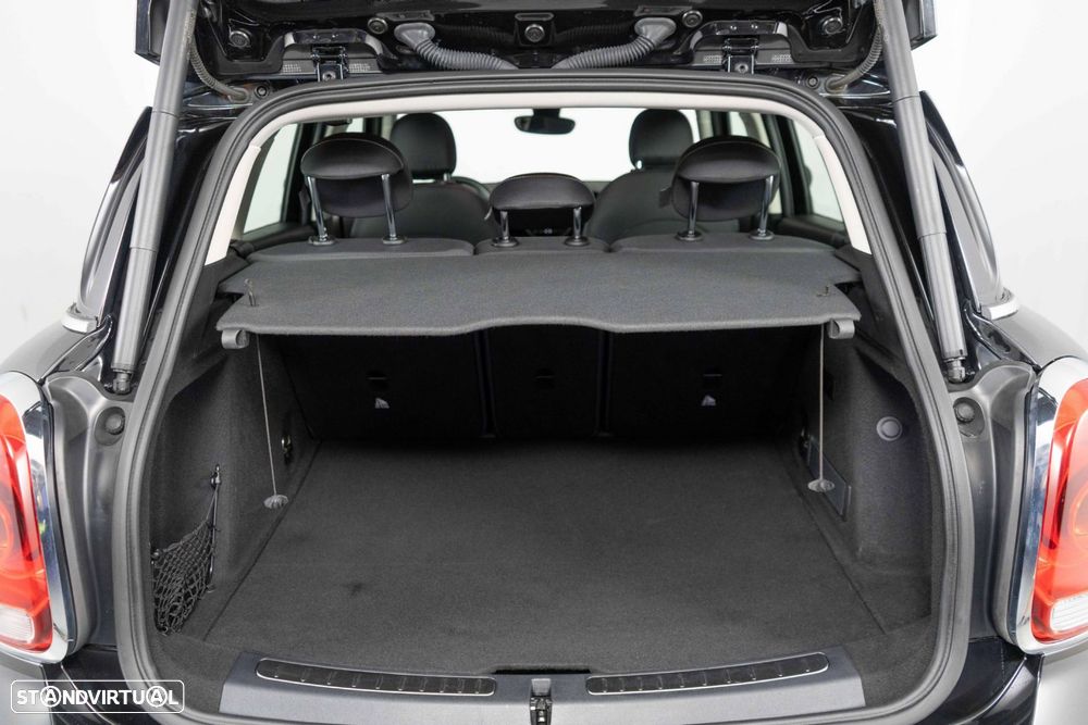 MINI Countryman Cooper SE ALL4 Auto - 11