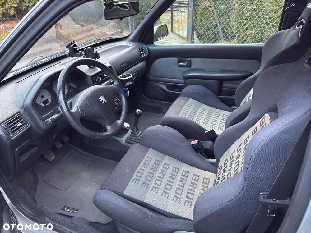 Peugeot 106 1.6 S16 - 11