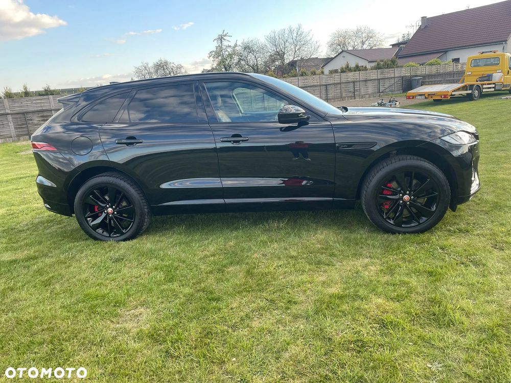 Jaguar F-Pace - 13