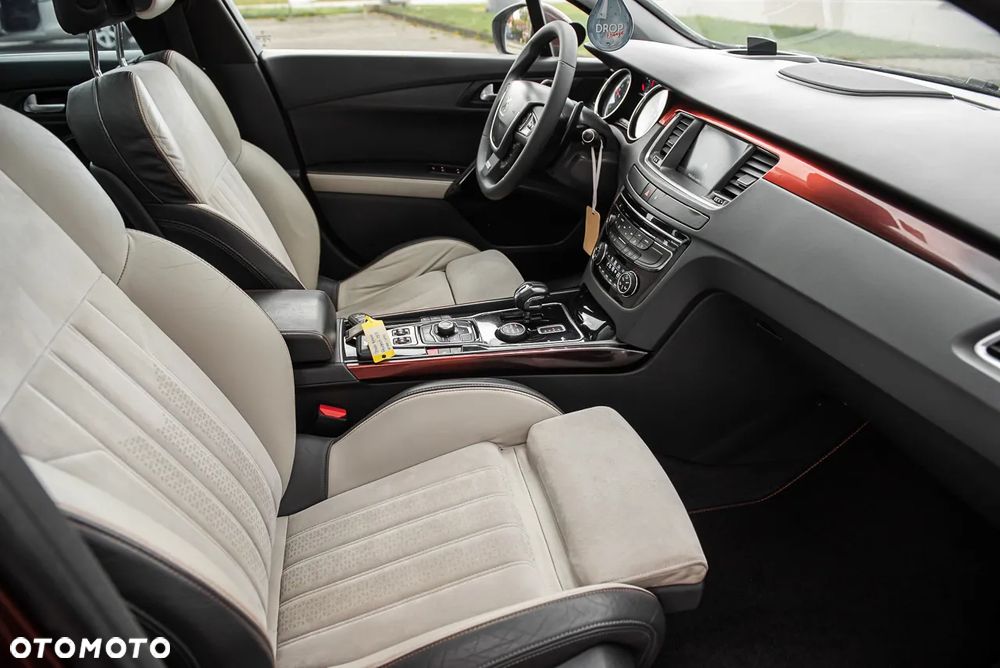 Peugeot 508 RXH 2.0 HDi HYbrid4 - 36