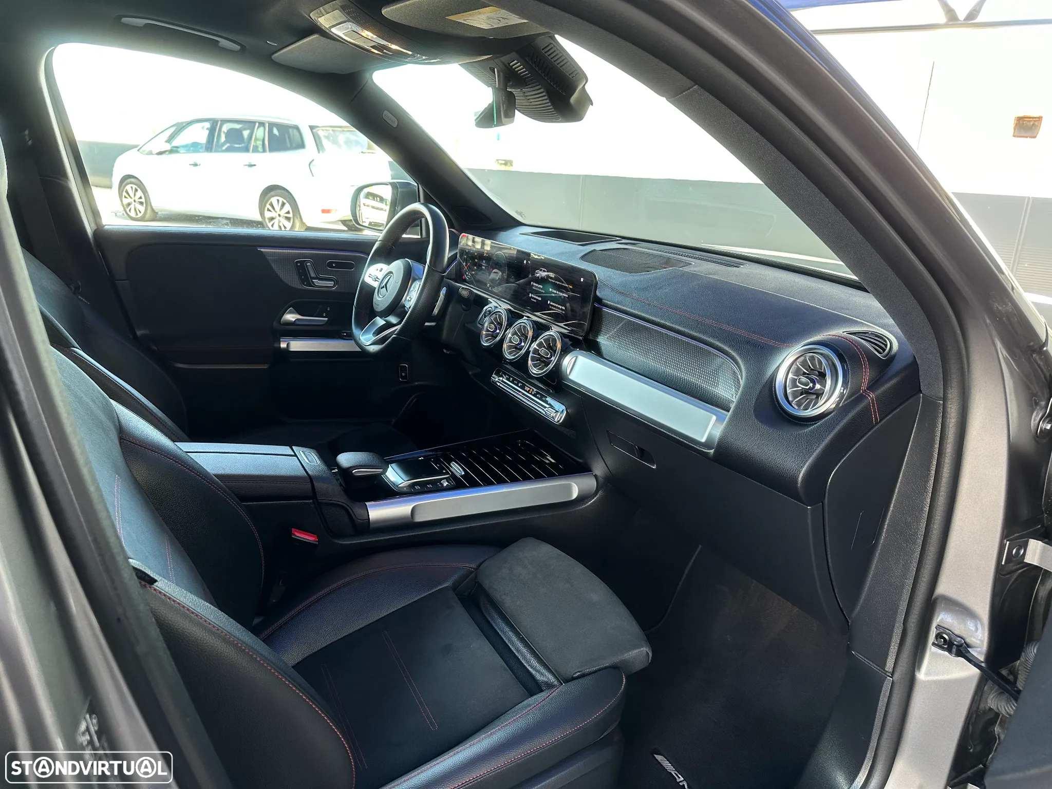 Mercedes-Benz EQB 250+ AMG Line - 49