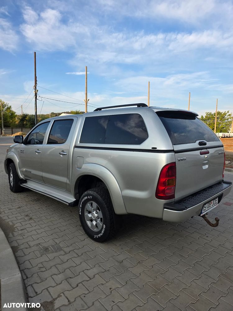 Toyota Hilux Autm. 4x4 Double Cab - 1