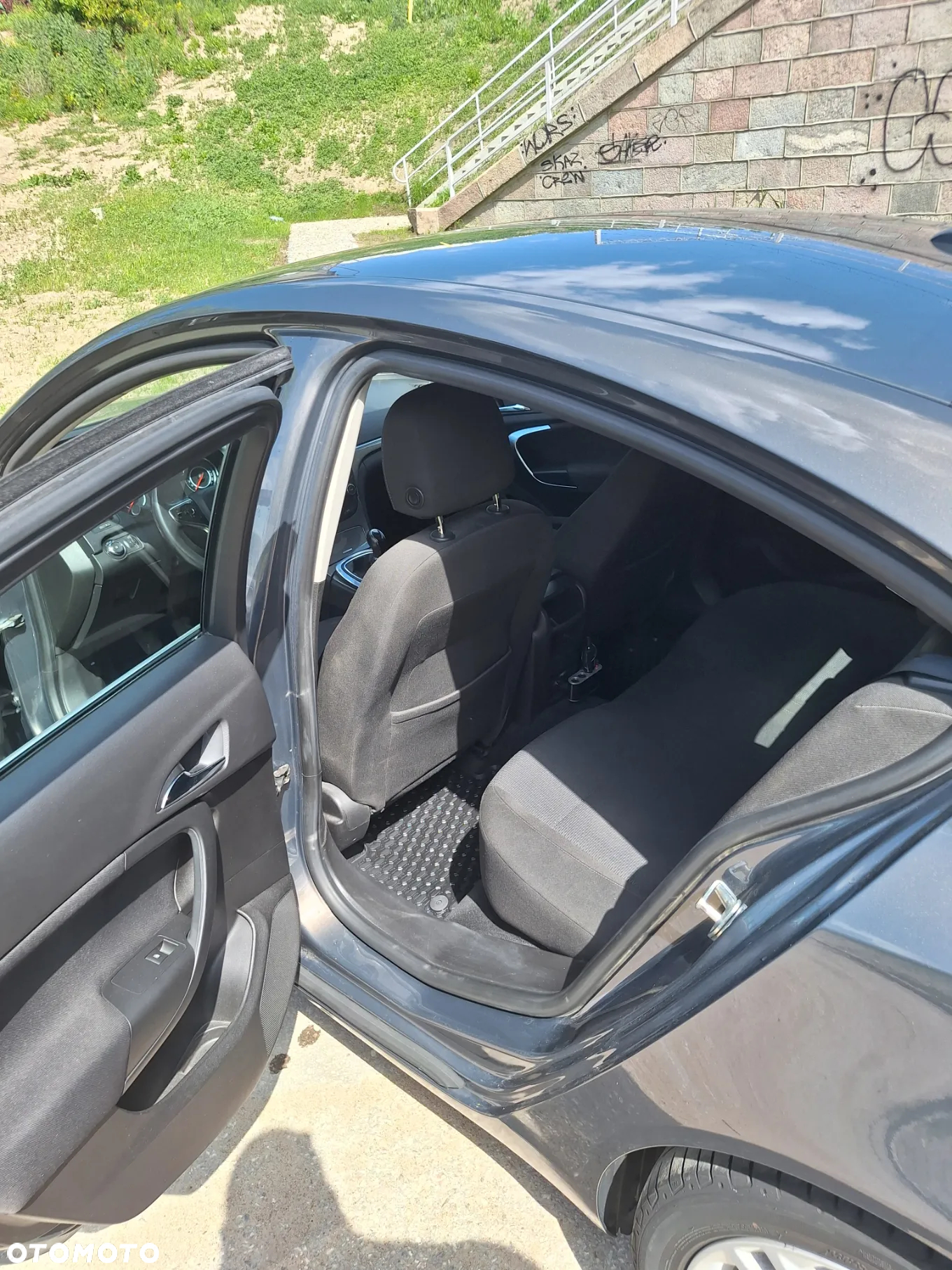 Opel Insignia 1.8 - 12