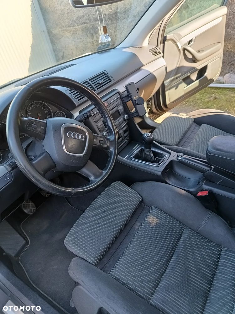 Audi A4 - 14
