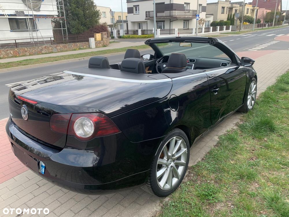 Volkswagen Eos 2.0 TDI DPF BlueMotion Technology Exclusive - 32