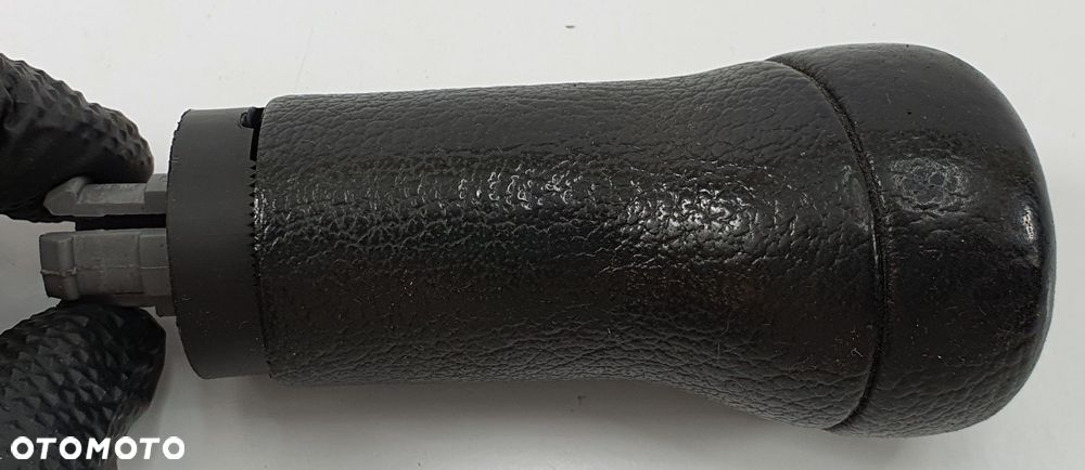 GAŁKA ZMIANY BIEGÓW VW POLO 9N - 3