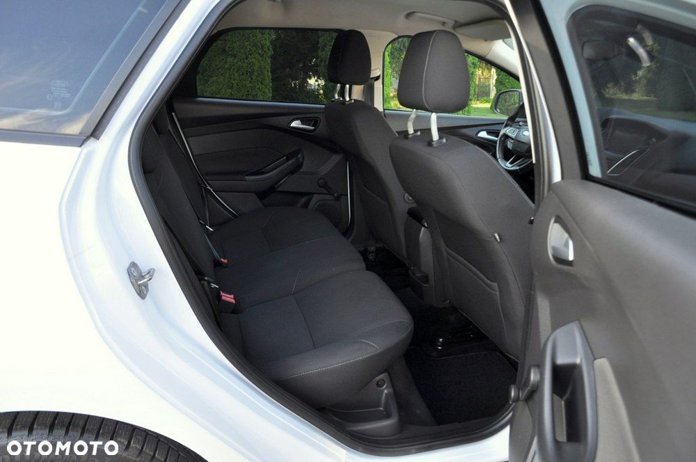 Ford Focus - 19